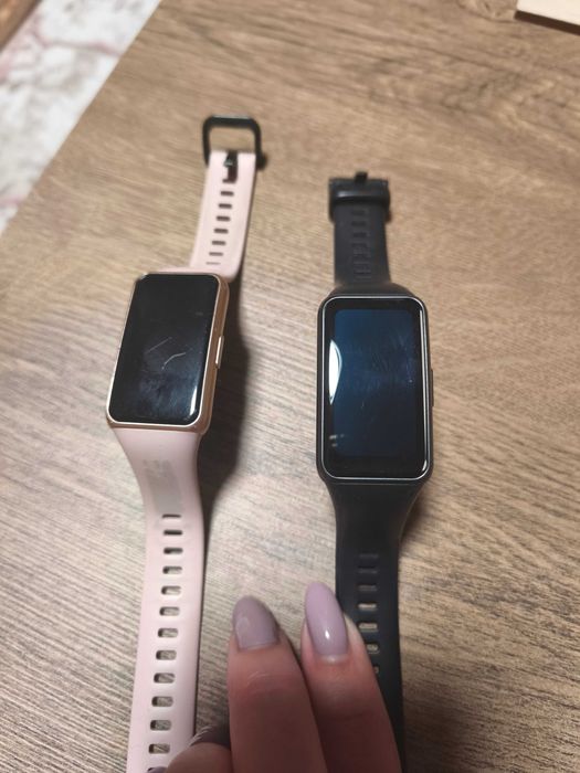 Смарт часовник гривна Huawei