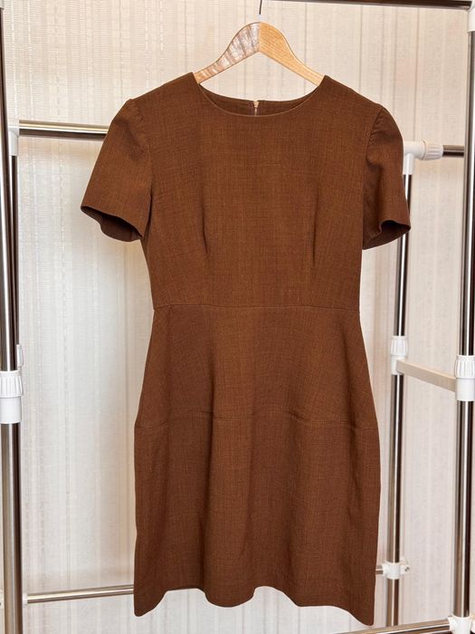 Костюм, платье и пиджак