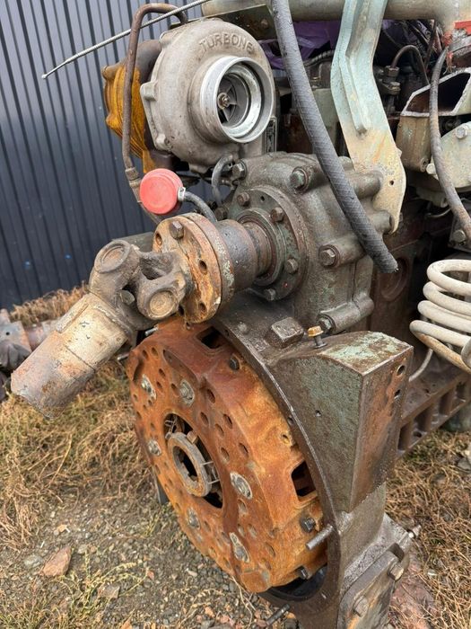 Продам двигатель Howo WD615