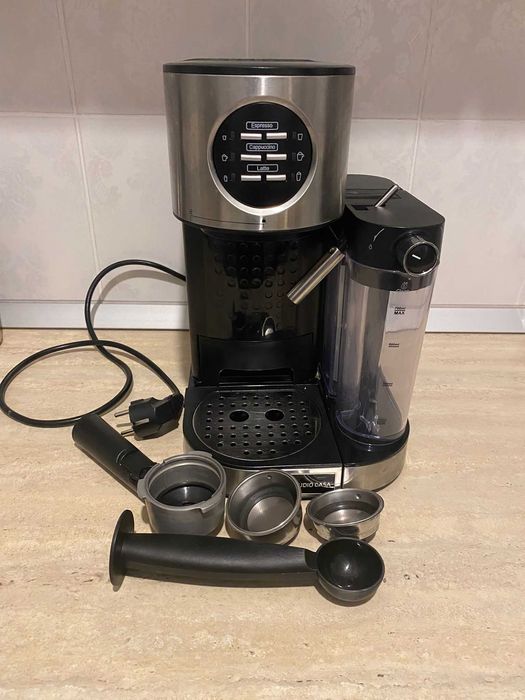 Vand Espressor Studio Casa