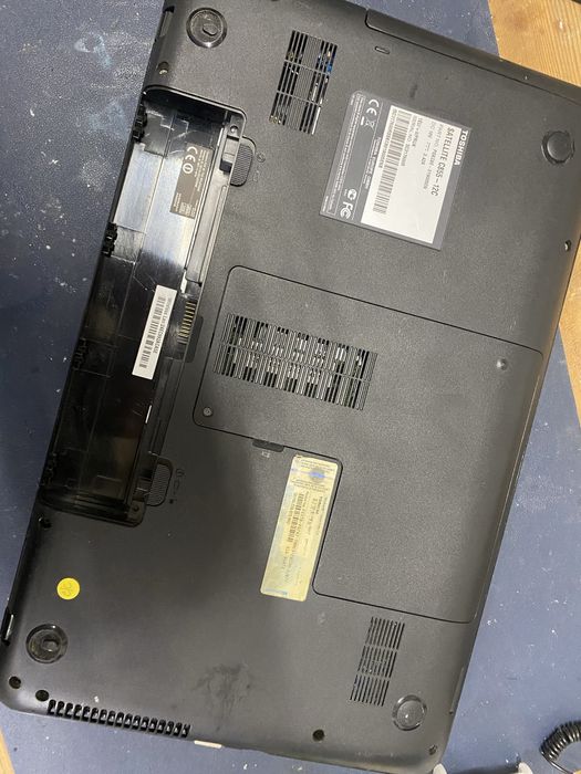 Toshiba Satellite C855-12C