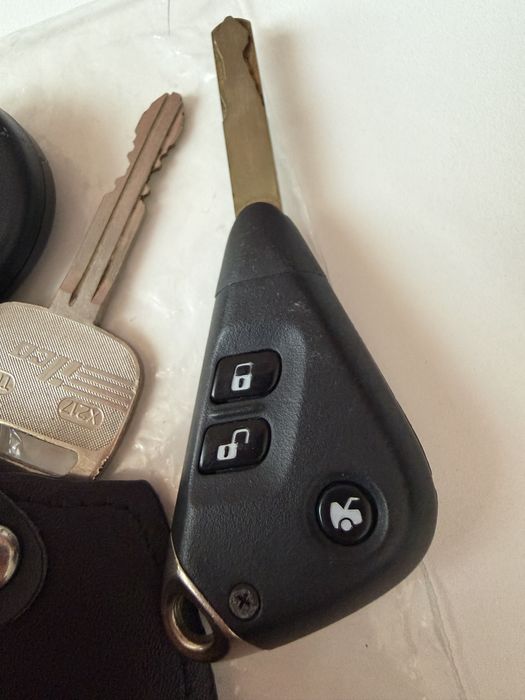 Ключи Subaru Toyota Tomahawk оригинал