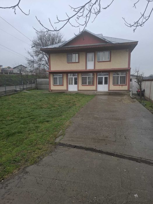 Casa/Spatiu de inchiriat