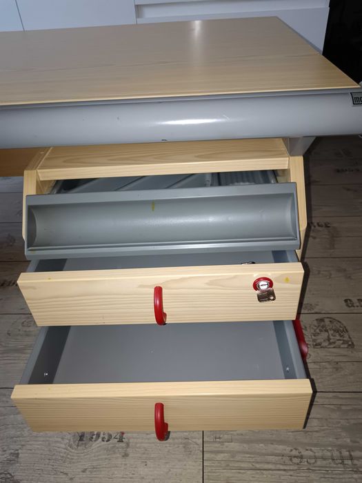 Masa birou pentru copii