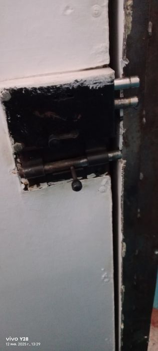 Сыртқы темір есік сатылады