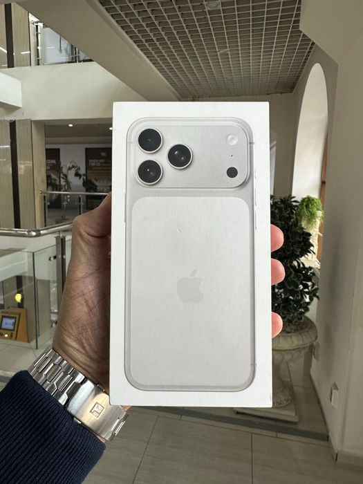 iPhone 17 pro Max 256GB