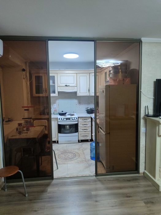 Раздвижные двери стеклянные