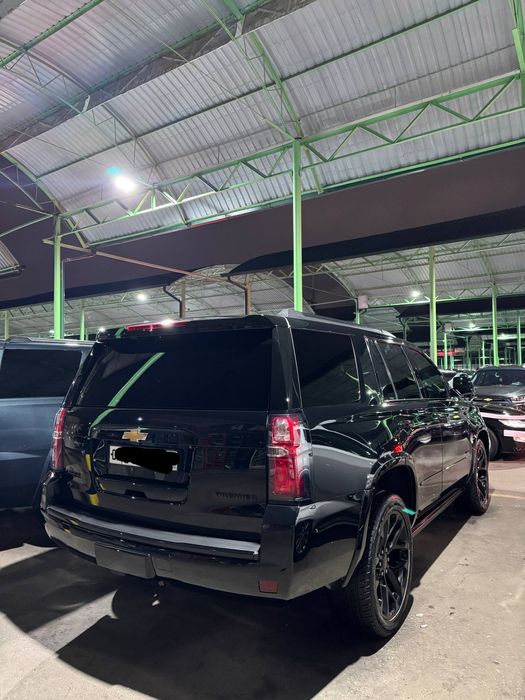 Tahoe 1 Primer lyukli