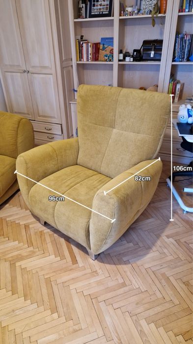 Se vinde coltar cu tot cu fotoliu si bancheta