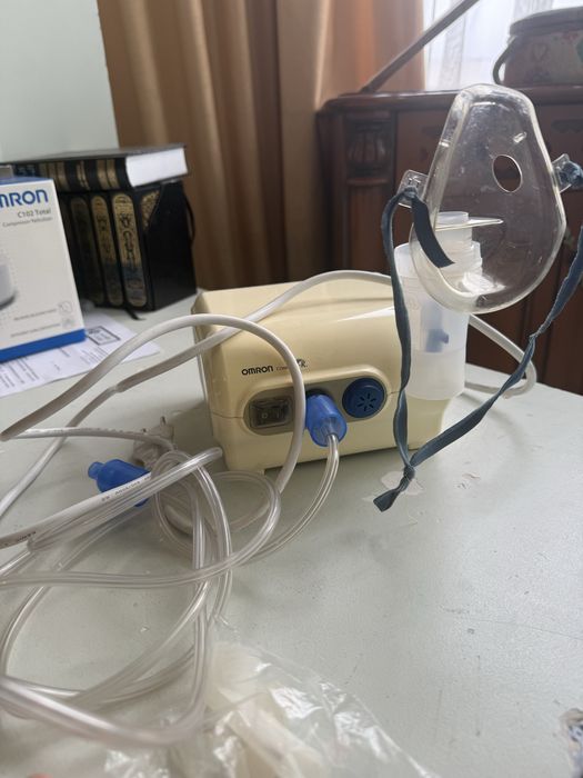 Продам ингалятор omron