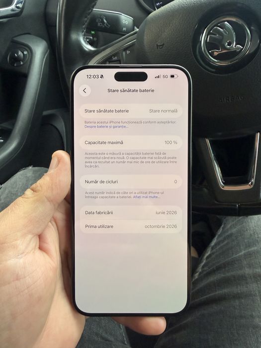 Iphone 15 pro max- nou nout
