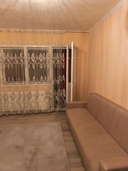 Apartament 3 camera ptr inchiriat