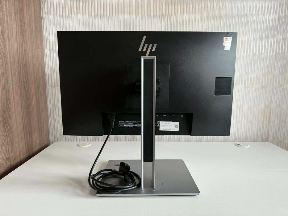 Монитор 23.8" HP EliteDisplay E243