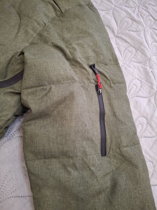 Пуховик мужской продам