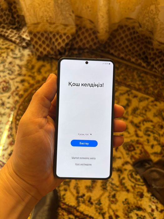 Продам Samsung S22