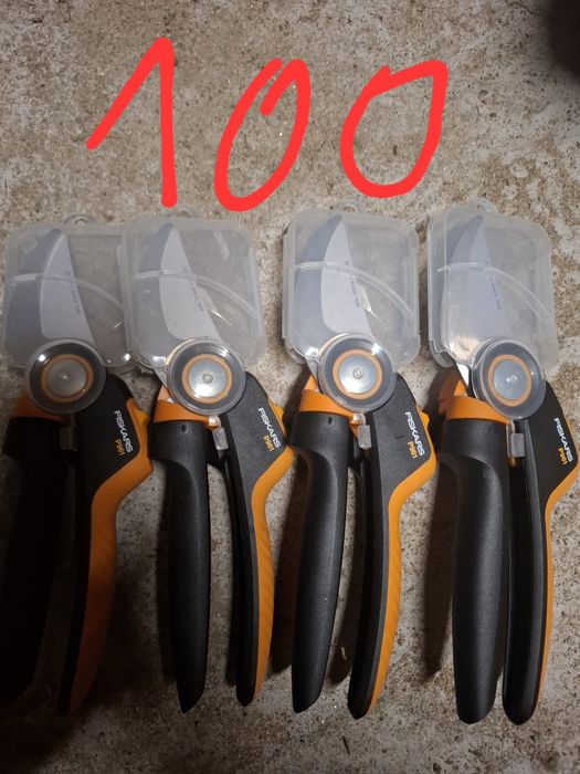 Diferite foarfece fiskars