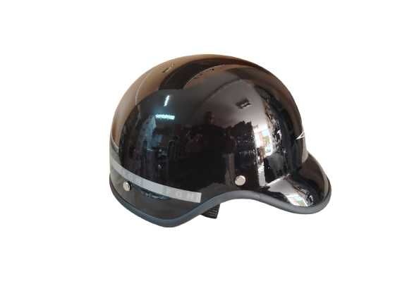 Каска за мотор Тип канче Черна Мат/Лак