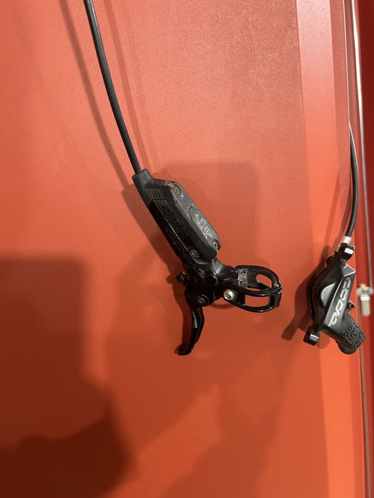 Спирачки Sram code r