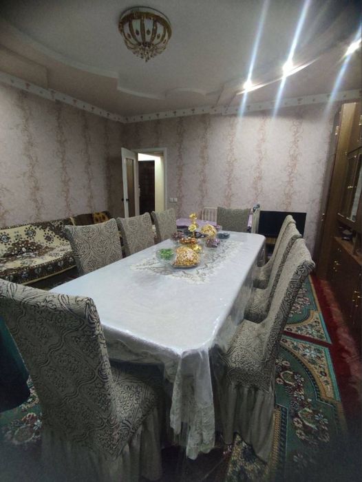 Сергели 7 да 3 хонали уй метро якин срочно сотилади