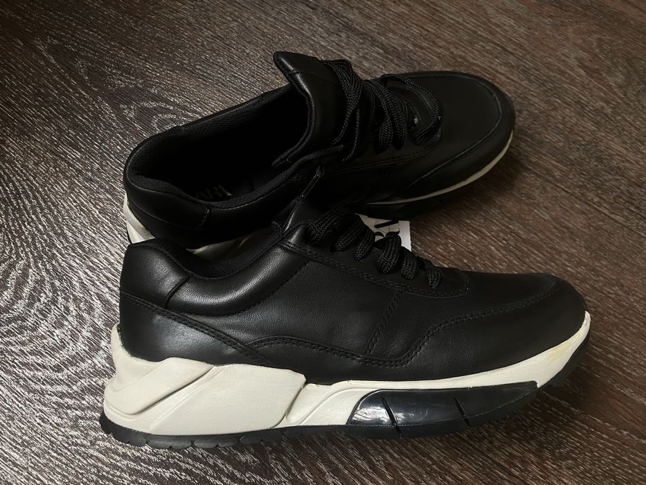 Кроссовки Zara original