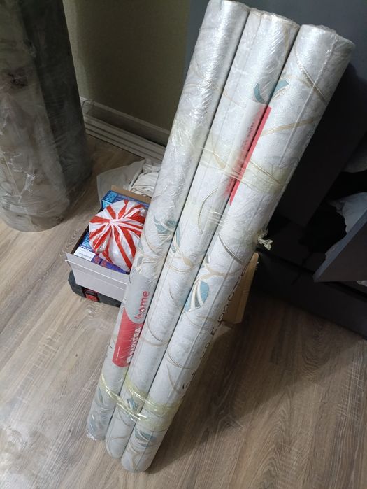 Обои новые в гостиную