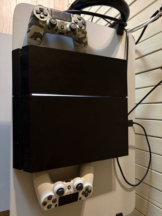 Sony playstation 4  playstation 4 ps4 ps4