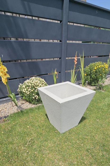 Jardiniere și Ghivece Premium realizate manual
