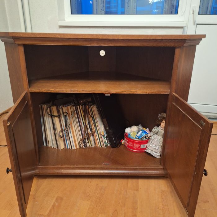 Mobila sufragerie din lemn masiv + comoda TV+ canapea + fotoliu