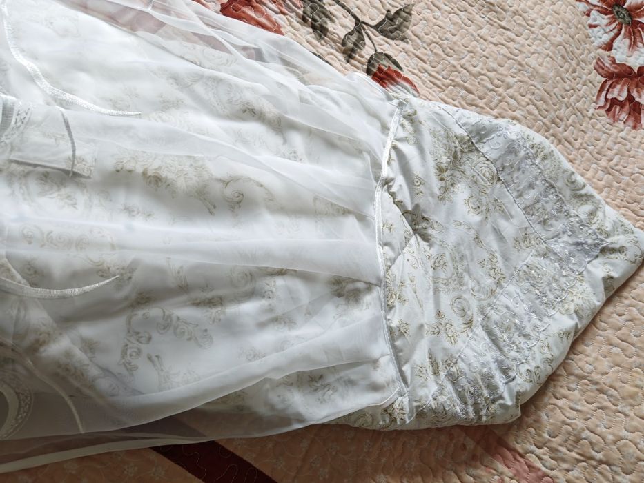 Продам детский конверт на выписку