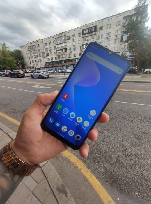 Realme c20s смартфон в идеальном состоянии