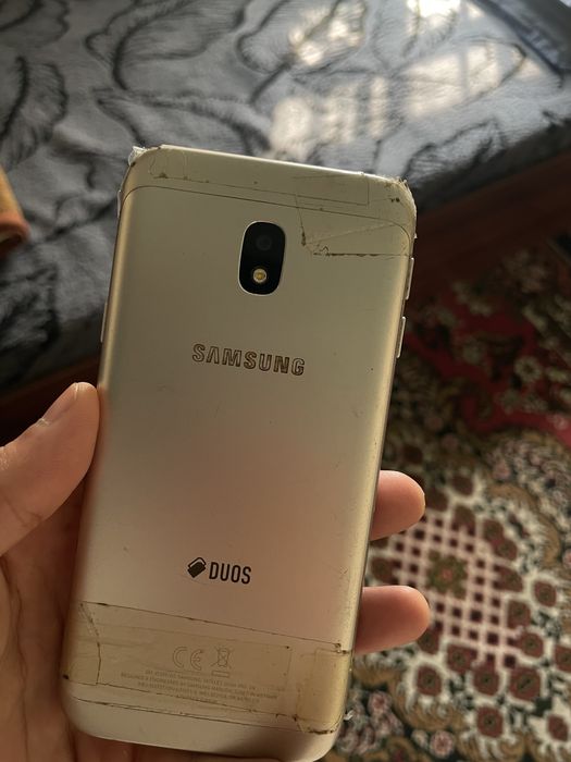 Telefon sotiladi holati yaxshi