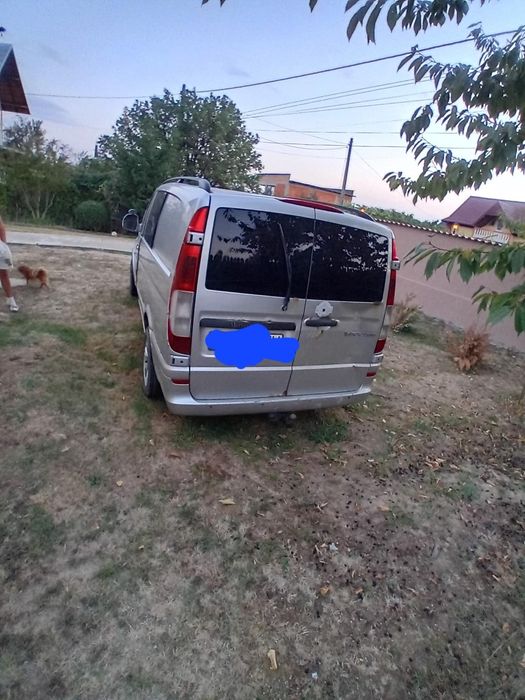 Vând Mercedes vito pentru dezmembrare