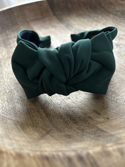 Аксесоари за коса- диадеми