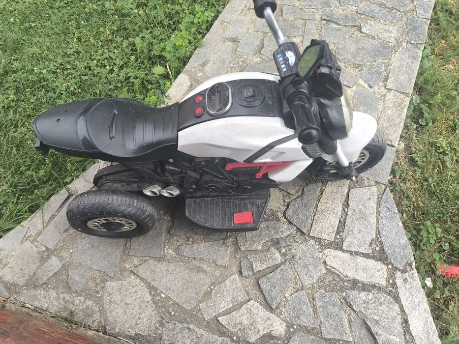 Motocicleta electrica copii