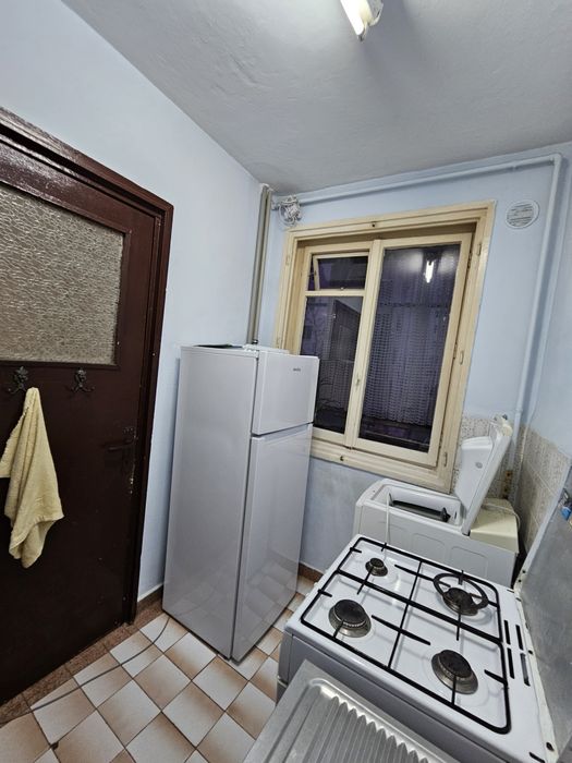 Garsonieră 5 min metrou Păcii | Militari | 34 mp