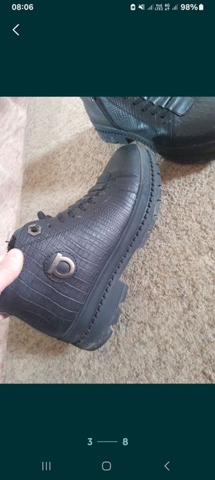 Продам спартивки 2 шт есть бу 2 раза одевал