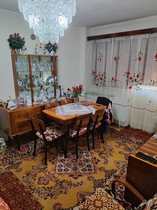 Vand apartament 2 camere, semidecomandat, cartier Marna - Braila