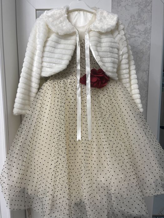 Шикарное платье на девочку