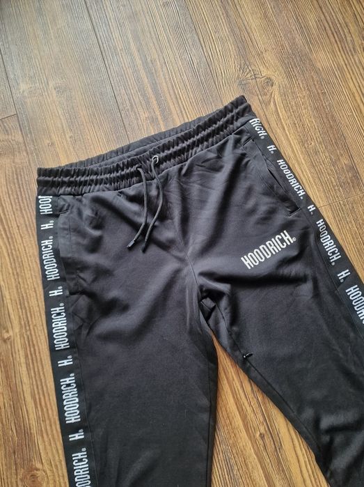 Страхотно мъжко спортно долнище HOODRICH размер M