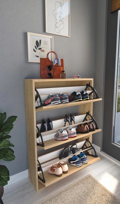 Шкаф за обувки с три отделения