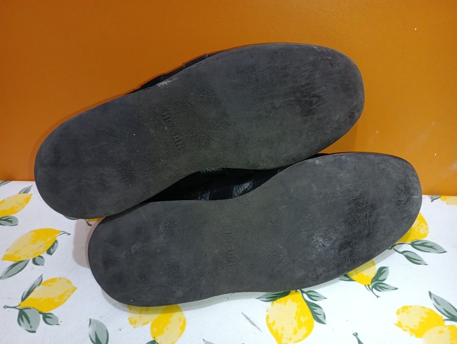 Hogan N 46,5 кожени - 18 €