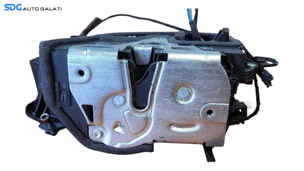 Broasca Incuietoare Usa Portiera Stanga Fata BMW Seria 1 E81 E87 2004 - 2013 Cod 7059973 [L8261]