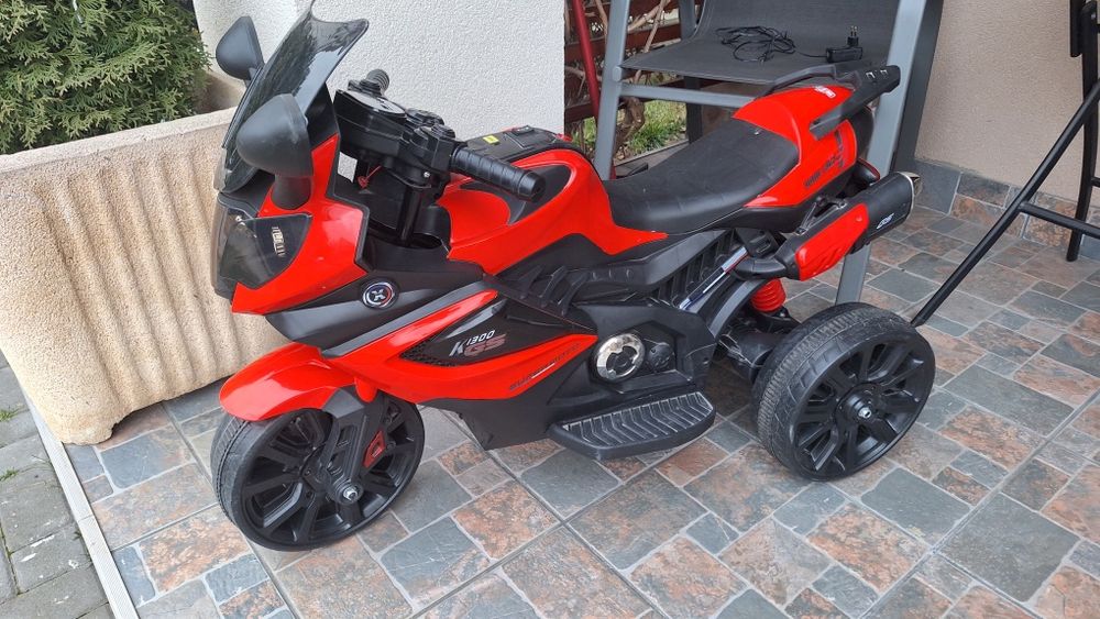 Motocicleta electrica pentru copii