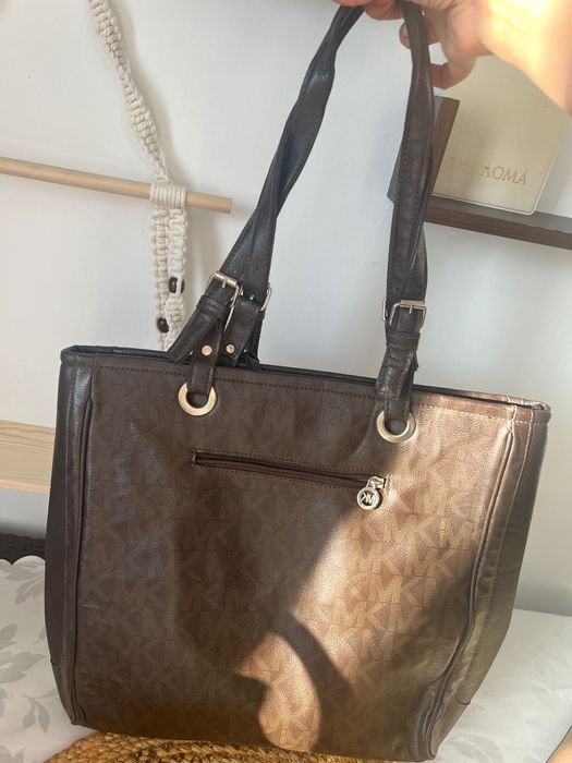 Дамски елегантни чанти