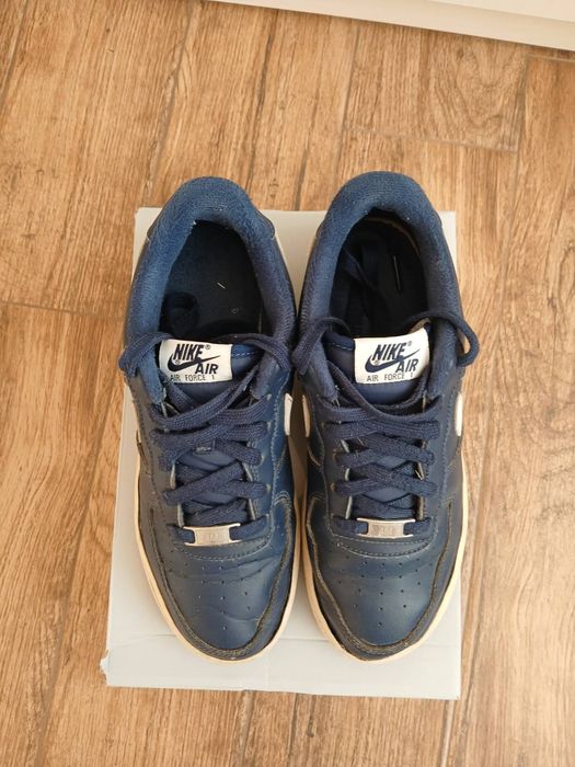 Nike маратонки 38.5н