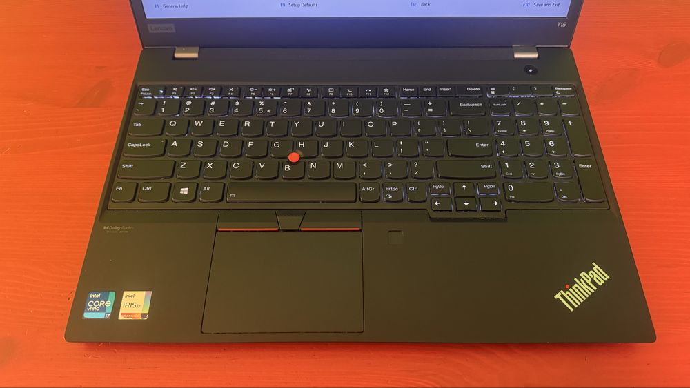 Thinkpad T15 Gen 2i, core I7-1185G7, 32 GB RAM, 512 GB NVME Samsung