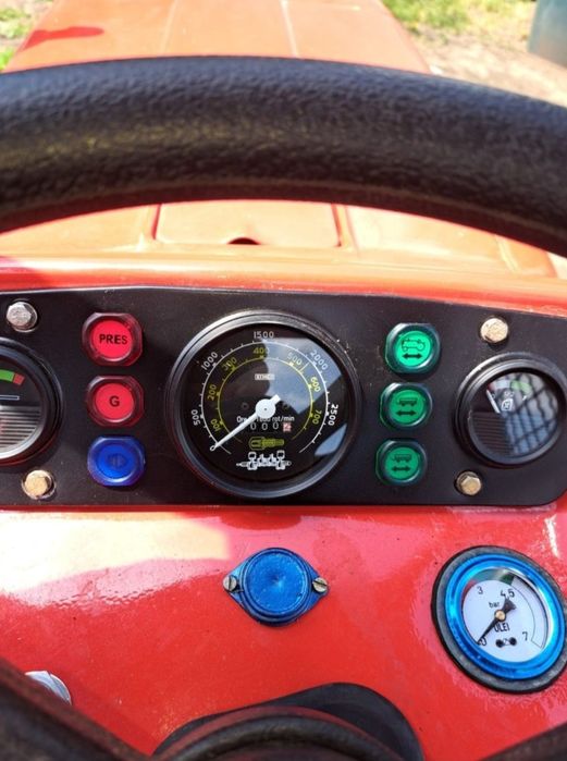 Tractor romanesc  445 vie