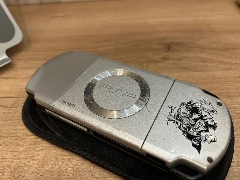 Sony PSP 2000 Modat + Jocuri