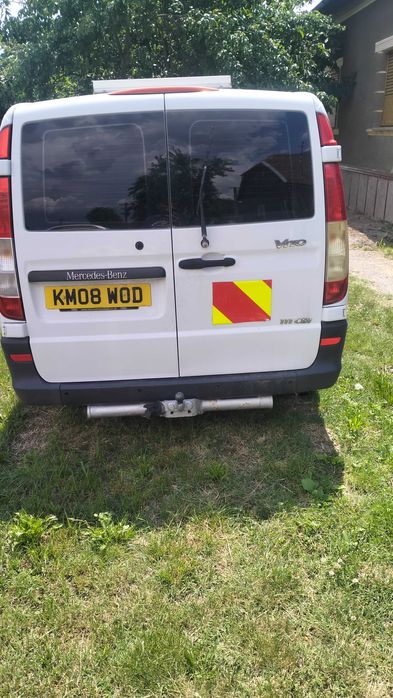 Mercedes Vito cu volan pe dreapta înmatriculat în Uk