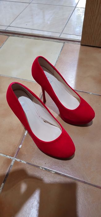 Pantofi toc stiletto